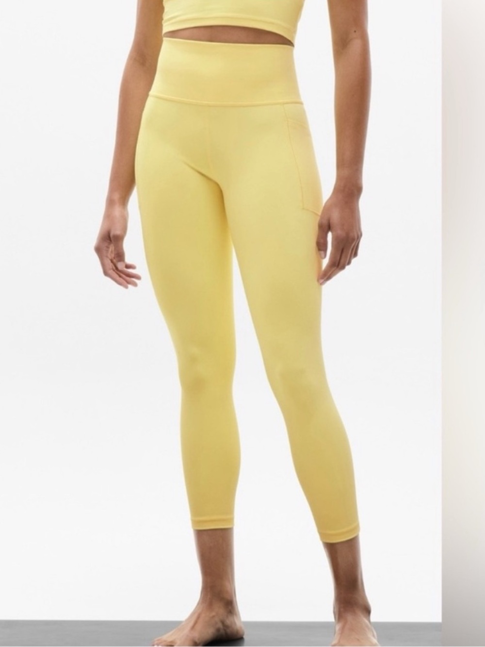 NWT Athleta Salutation Stash 7/8 Leggings
